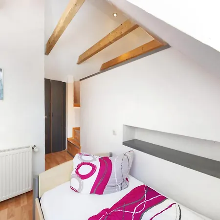 Apartment Galerie Haus 4